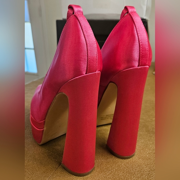 NEW Hotpink Platform Pumps - Picture 9 of 11